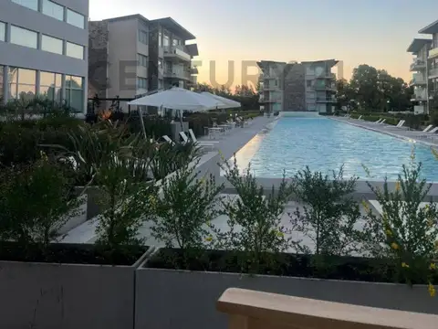 Terreno en Venta de 902,0 m2