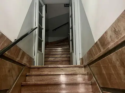 Hipolito Yrigoyen al 6100