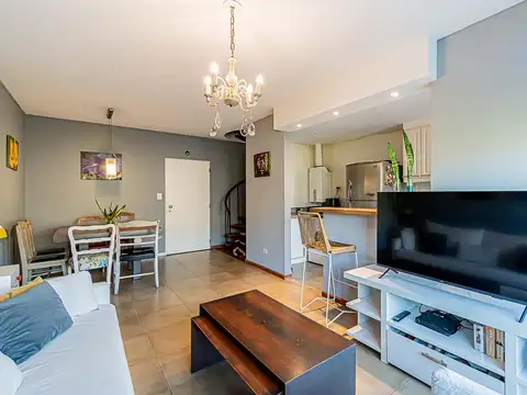 Departamento 4 ambientes con 3 baños