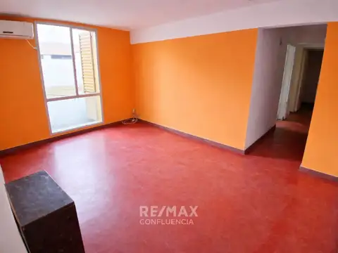 Esquiu y Don Bosco 900