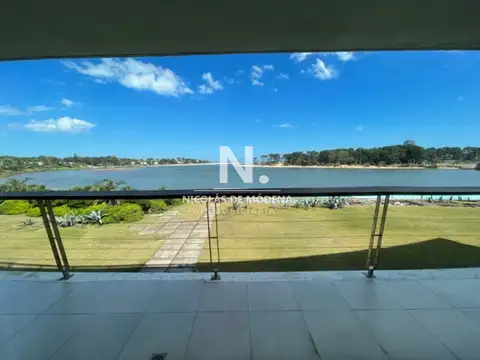 Departamento en Venta en La Barra, USD 980.000