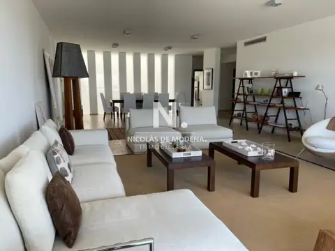 Departamento en Venta de 5 ambientes