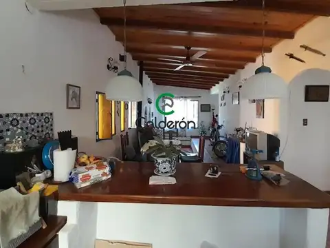 Casa 3 ambientes con 1 baño