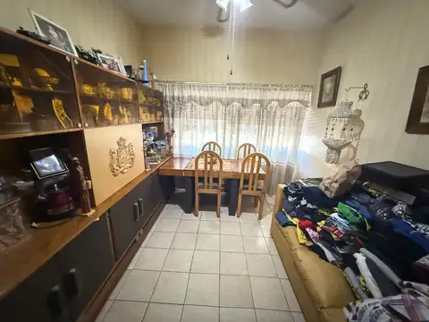 Depto Tipo Casa en Venta 40 años
