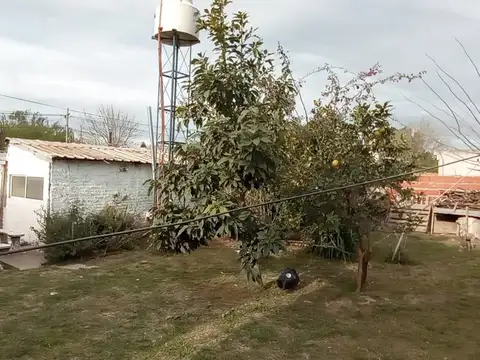 Casa en Venta con 1 cochera