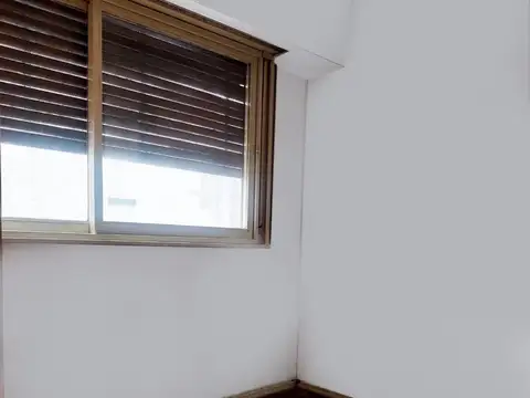 Departamento en Alquiler en Parque Chacabuco, $ 450.000