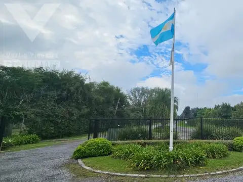 Casa en Venta en Countries y Barrios Cerrados en Campana, USD 275.000