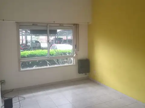 Estanislao San Zeballos 3600, Piso PB