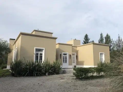 Casa en venta en Campos de Roca I