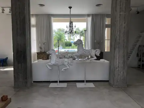 Casa en Venta en Coronel Brandsen, USD 520.000