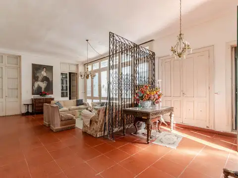 Casa en Venta 130 años