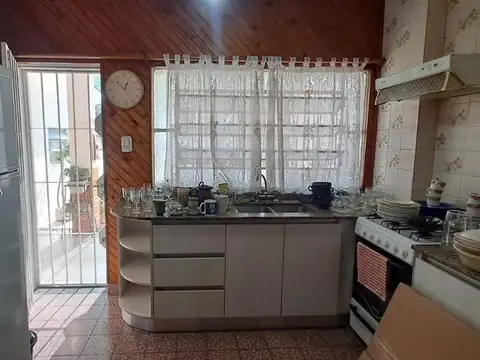 OPORTUNIDAD Casa 2 dormitorios en VENTA