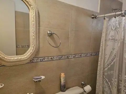 Avenida General Juan Domingo Perón 100