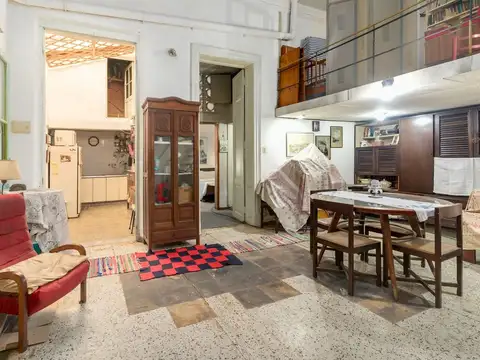 Depto Tipo Casa en Venta al Este