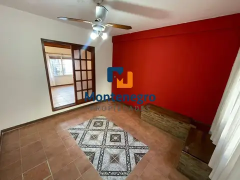 Cochabamba 2400, Piso 2