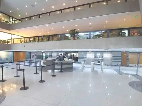 Oficina 4 ambientes con 2 baños