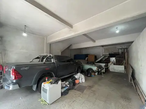 Venta de Local Comercial en Flores