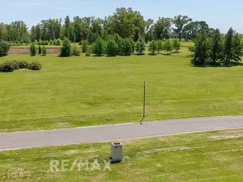 Terreno en Venta en Los Pinares Country Club, USD 52.000