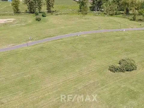 Venta Lote Central con Vista Al Golf Etapa 2