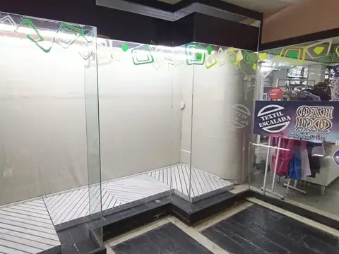 Local en Venta en Capitan Bermudez, USD 260.000