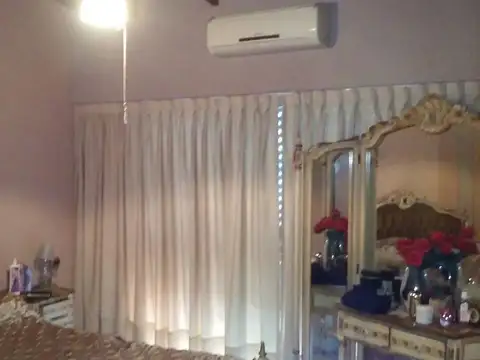 VENTA DEP SEMI PISO DUPLEX CON 5 DORMITORIOS APTO A CREDITO