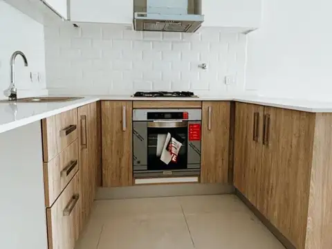 Departamento en Venta en Villa Luro, USD 165.000