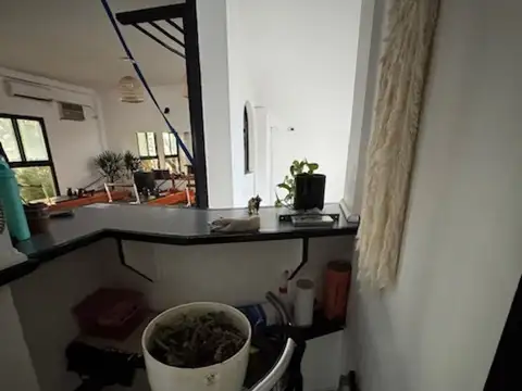 Depto Tipo Casa 3 ambientes con 2 baños