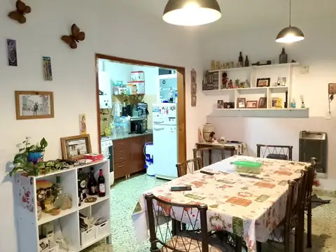 DEPARTAMENTO 2 AMBIENTES CON PATIO Y TERRAZA PROPIA