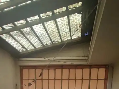 Depto Tipo Casa en Venta de 5 ambientes