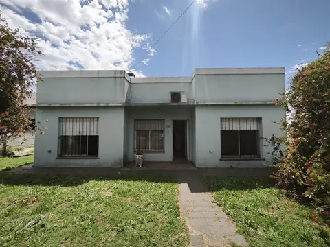 Casa en Venta en Las Flores [Cod: 764]