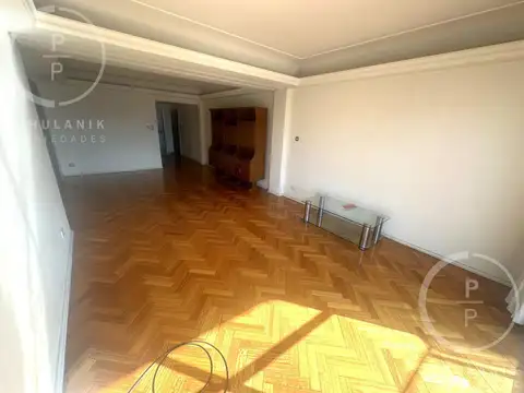 Avenida Rivadavia al 6800