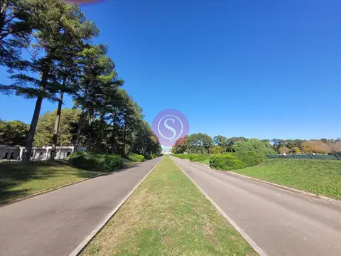 Terreno en Venta en Los Pinares Country Club, USD 40.000