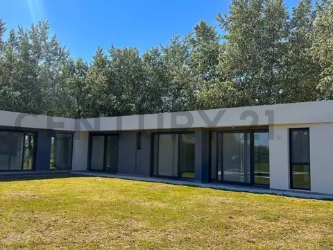 Casas en venta en Haras del Sur, 4 dormitorios