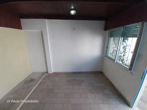 Depto Tipo Casa en Alquiler 60 años