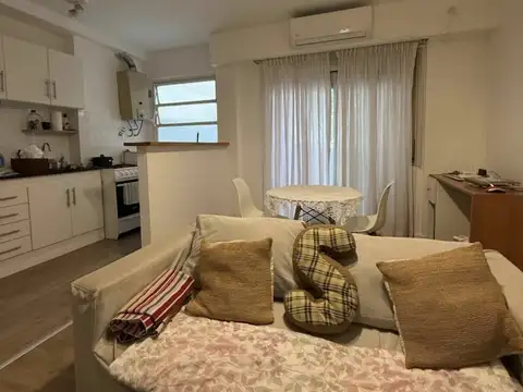 SENILLOSA 200, Piso 2