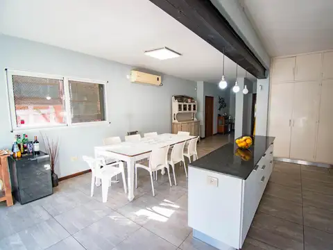 Alvarez Thomas al 1000