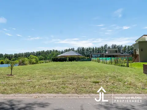 Terreno en Venta en Monet Barrio Privado, USD 52.000