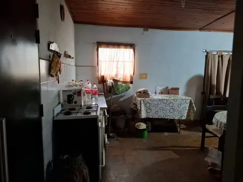 Depto Tipo Casa en Venta en Villa Elvira, USD 32.000