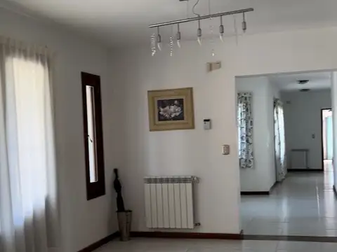 AV MAR AZUL Y CALLE 42 100