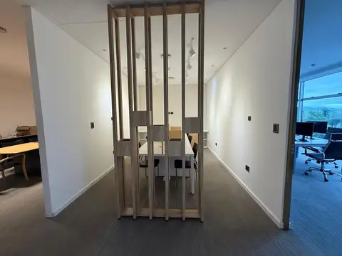 Avenida Circunvalación Oeste, bajada La Cienaga, Office Park 100