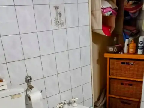 Depto Tipo Casa en Venta en Villa Dominico, USD 50.000