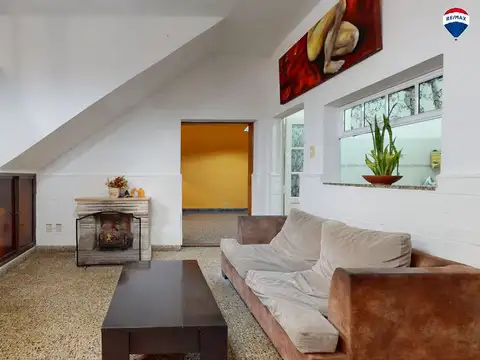 Depto Tipo Casa en Venta 35 años