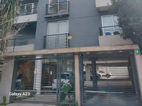 La Roche 300, Piso 5