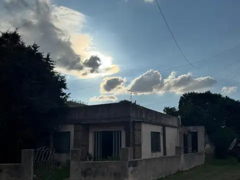 Casa en Venta en Banfield, USD 62.000