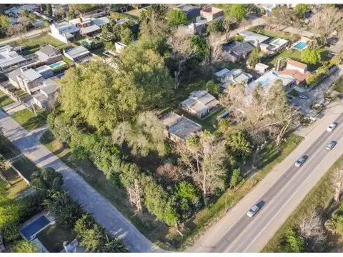 Terreno en Venta 40  mts Fondo