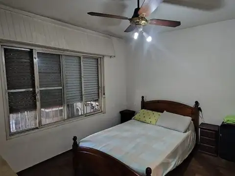 Pola 1051 , Piso No definido