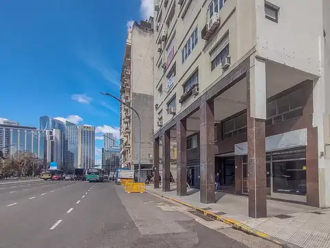 Departamento en venta en Av Libertador al 100, Retiro, CABA - 3 ambientes