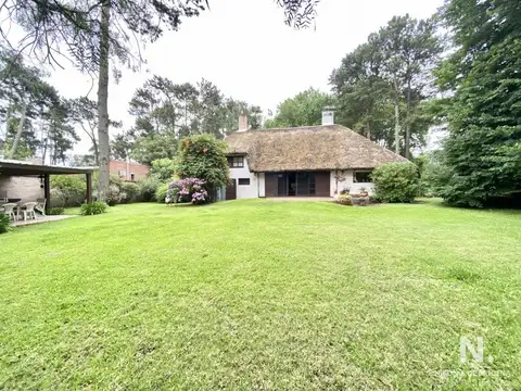 Casa en Venta en Pinares, USD 360.000