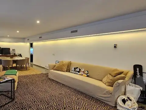 Departamento en Venta de 4 dormitorios