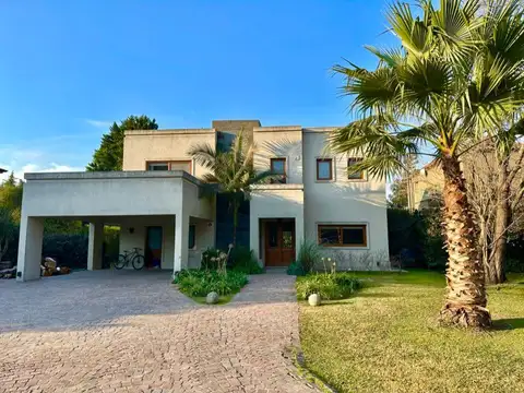 Casa en Venta en Pilar, Barrio Cerrado La Peregrina